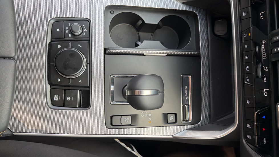 Mazda CX-60 2.5 PHEV Exclusive-Line 5dr Auto Estate - Image 32