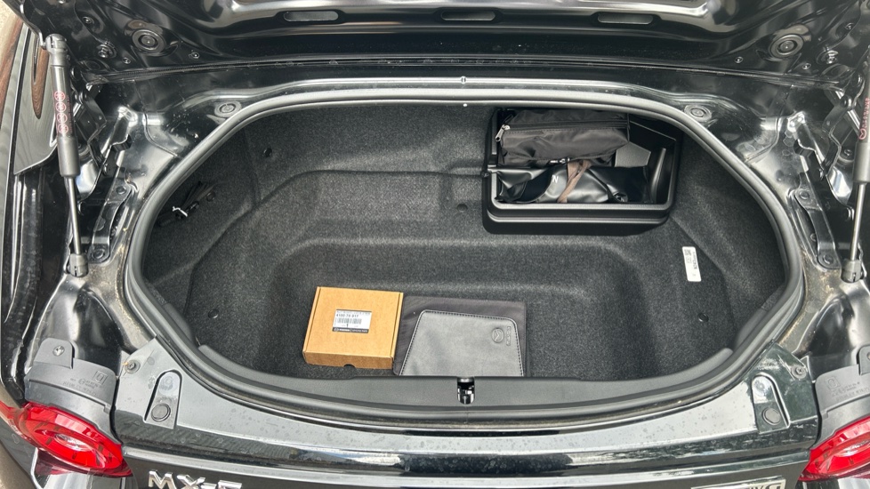 Mazda MX-5 2.0 [184] Exclusive-Line 2dr Petrol Convertible RF - Image 4