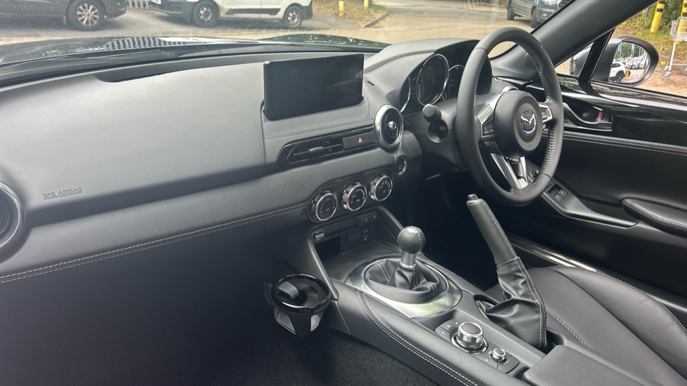 Mazda MX-5 2.0 [184] Exclusive-Line 2dr Petrol Convertible RF - Image 9