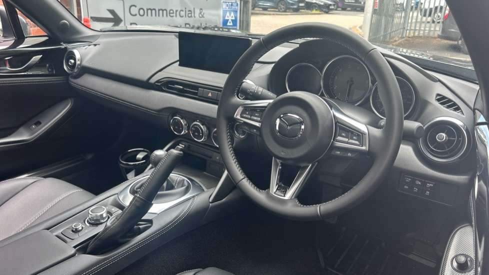 Mazda MX-5 2.0 [184] Exclusive-Line 2dr Petrol Convertible RF - Image 11
