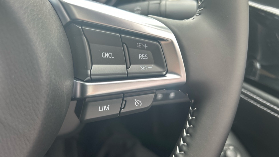 Mazda MX-5 2.0 [184] Exclusive-Line 2dr Petrol Convertible RF - Image 32