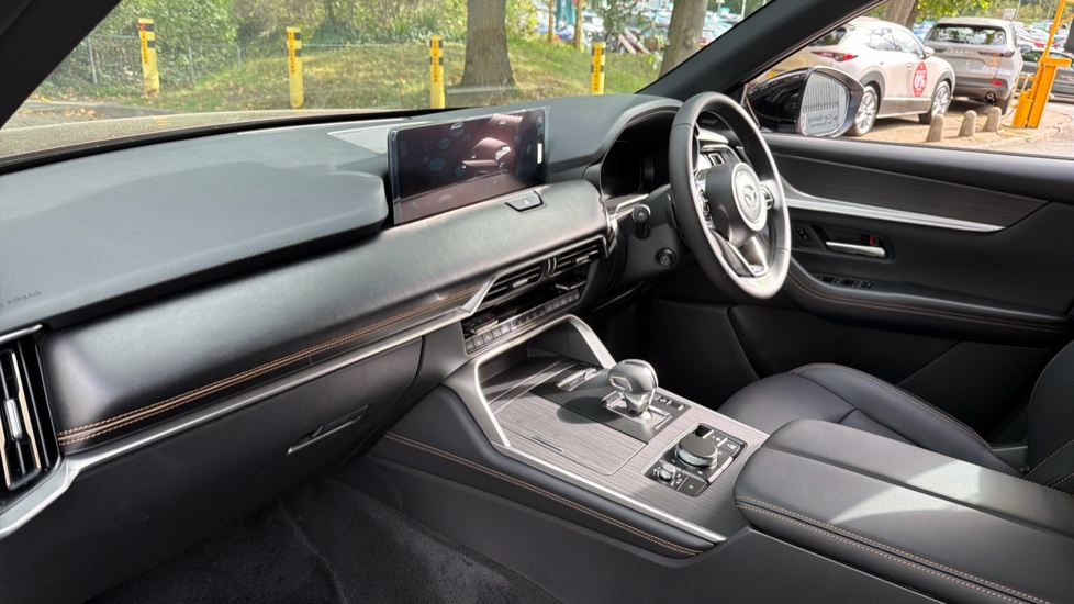 Mazda CX-80 3.3d Homura 5dr Auto AWD [Panoramic Roof] Diesel Estate - Image 9