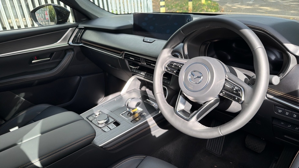Mazda CX-80 3.3d Homura 5dr Auto AWD [Panoramic Roof] Diesel Estate - Image 11