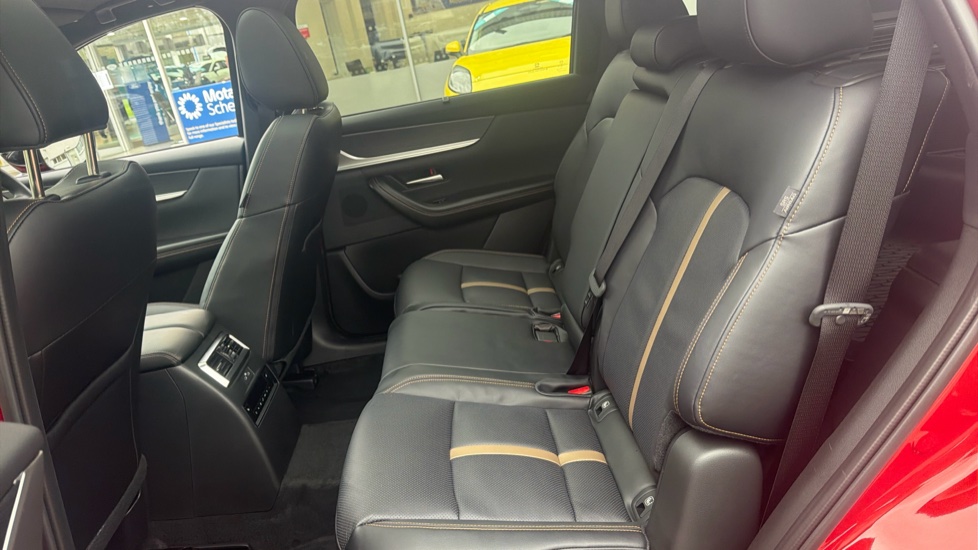 Mazda CX-80 3.3d Homura Plus 5dr Auto AWD [Conv/DAP/Pan] Diesel Estate - Image 16