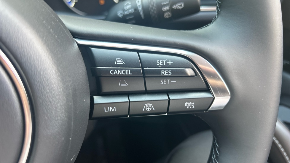 Mazda CX-30 2.5 e-Skyactiv G MHEV [140] Takumi 5dr Petrol Hatchback - Image 32