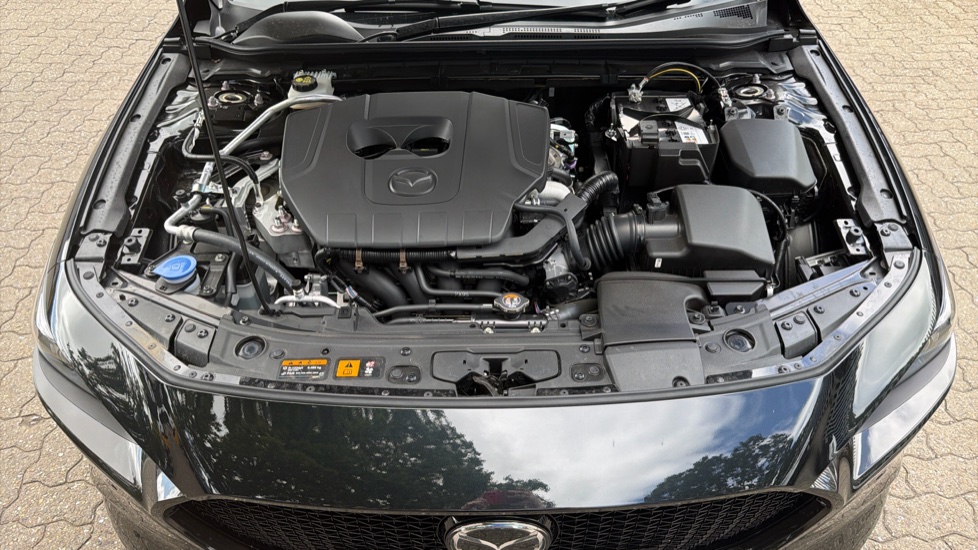 Mazda 3 2.5 e-Skyactiv G MHEV [140] Homura 5dr Auto Petrol Hatchback - Image 8