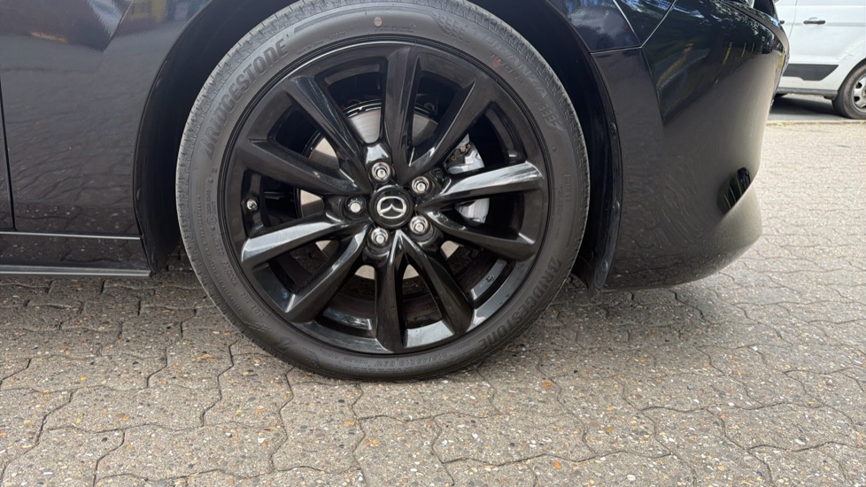 Mazda 3 2.5 e-Skyactiv G MHEV [140] Homura 5dr Auto Petrol Hatchback - Image 40