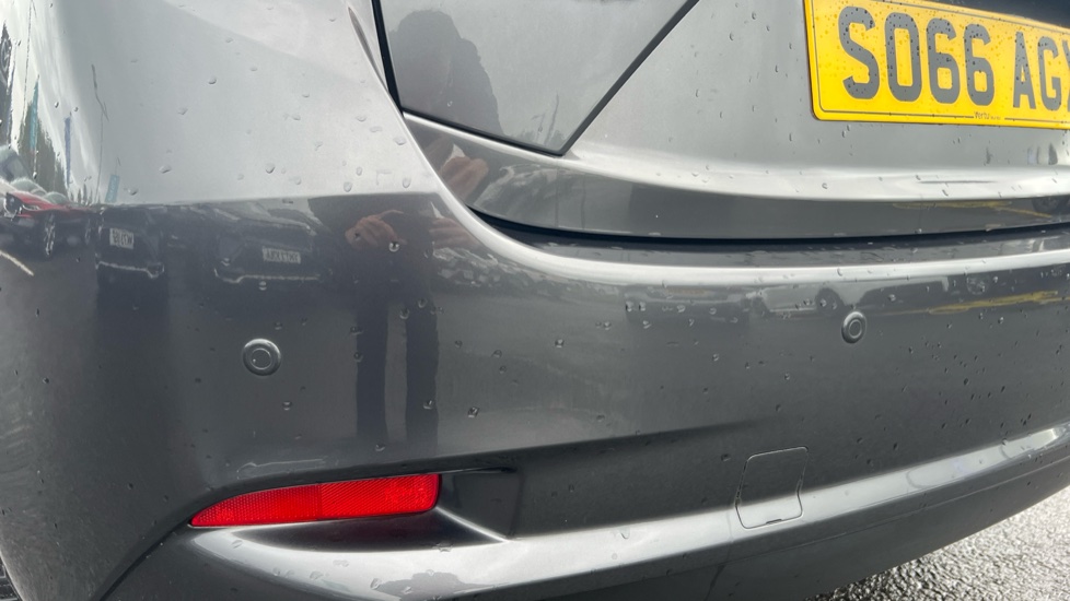 Mazda 3 2.0 SE-L Nav 5dr Petrol Hatchback - Image 25