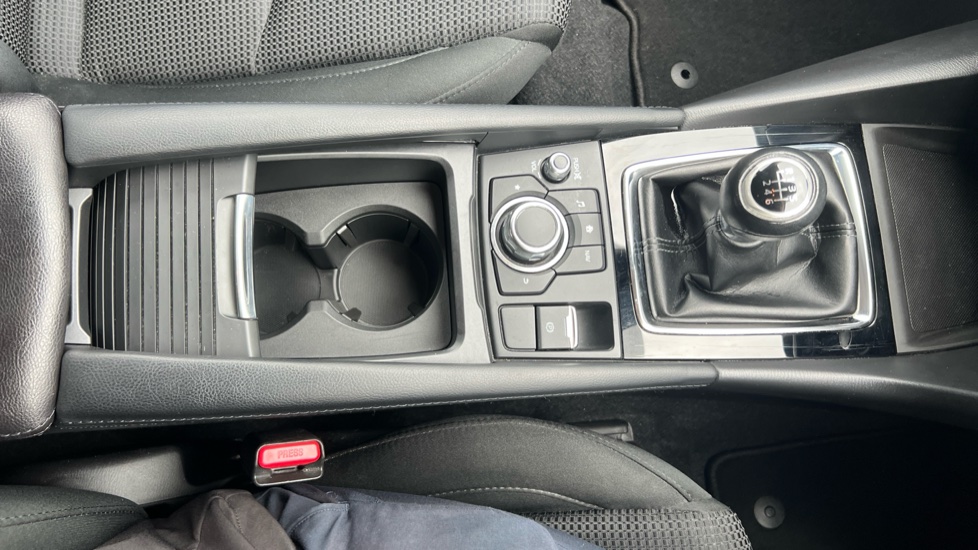 Mazda 3 2.0 SE-L Nav 5dr Petrol Hatchback - Image 38