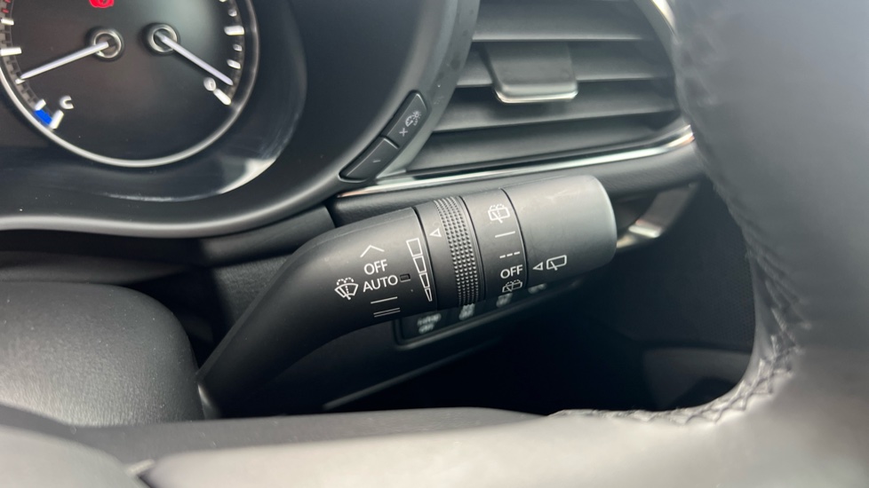 Mazda 3 2.5 e-Skyactiv G MHEV [140] Centre-Line 5dr Petrol Hatchback - Image 40