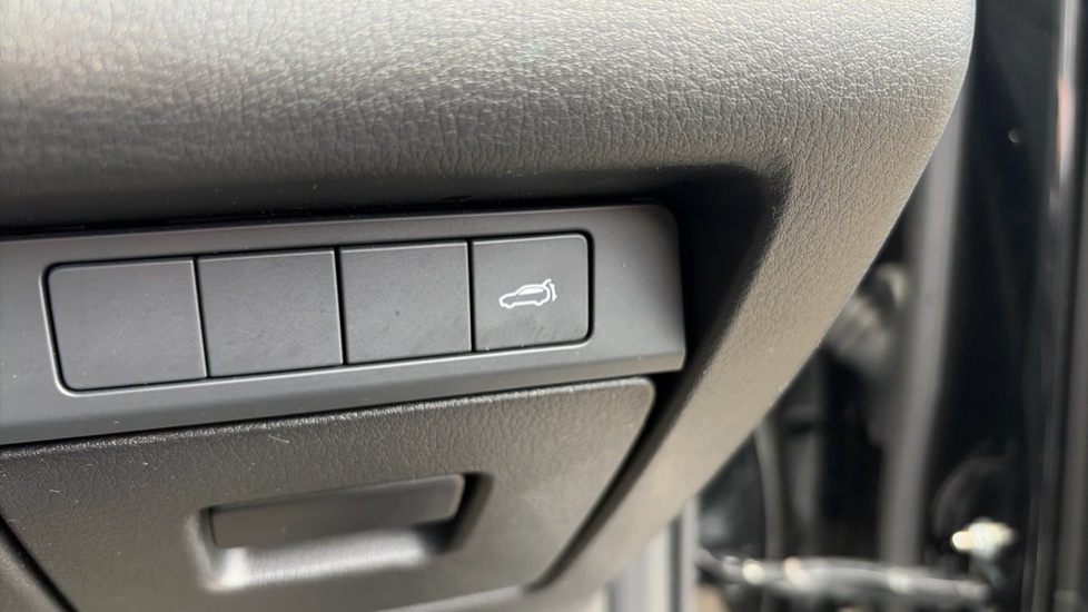 Mazda CX-30 2.5 e-Skyactiv G MHEV [140] Homura 5dr Petrol Hatchback - Image 27