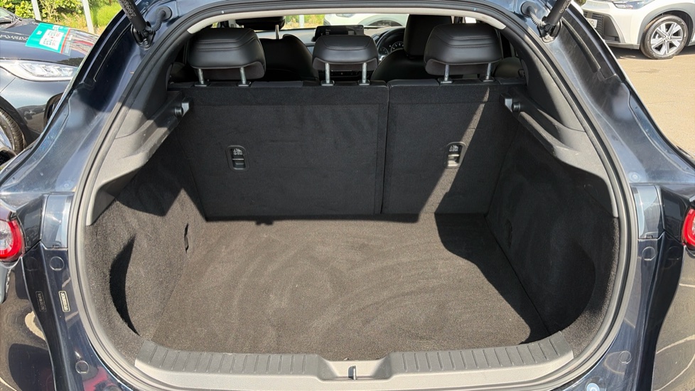 Mazda CX-30 2.5 e-Skyactiv G MHEV [140] Takumi 5dr Petrol Hatchback - Image 4