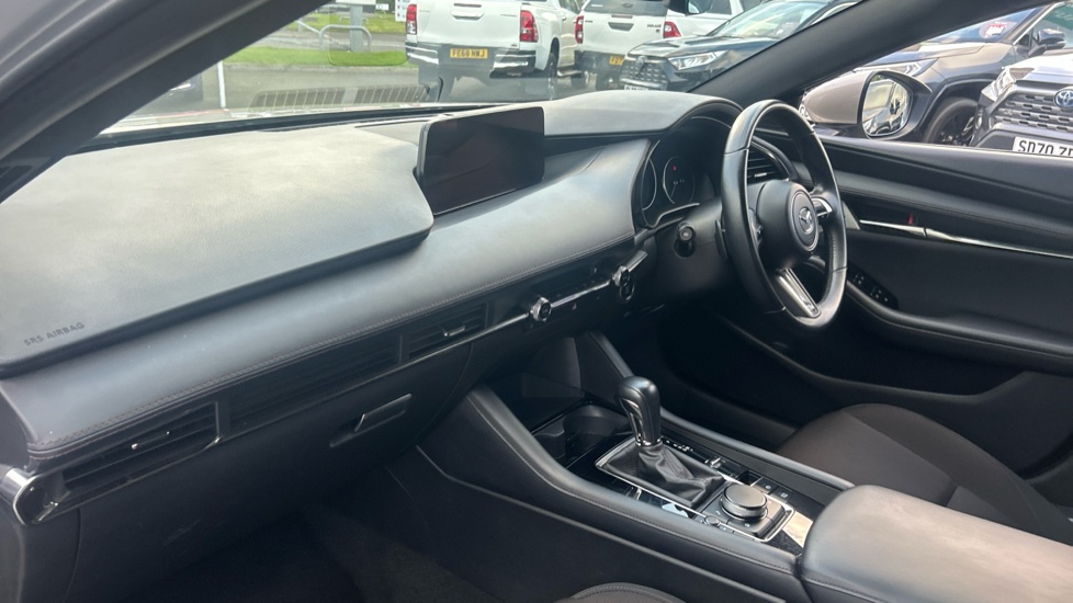 Mazda 3 2.5 e-Skyactiv G MHEV 140 Exclusive-Line 5dr Auto Petrol Hatchback - Image 9