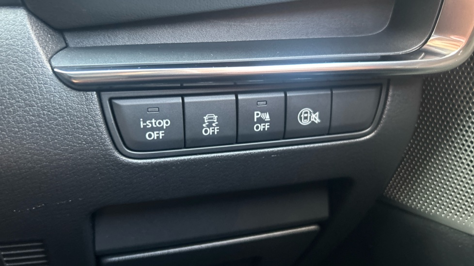 Mazda 3 2.5 e-Skyactiv G MHEV 140 Exclusive-Line 5dr Auto Petrol Hatchback - Image 21