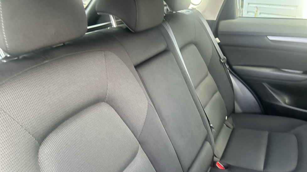 Mazda CX-5 2.0 e-Skyactiv G MHEV Centre-Line 5dr Petrol Estate - Image 15