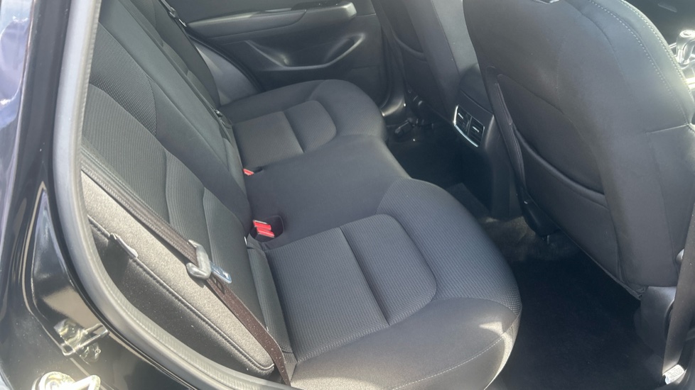 Mazda CX-5 2.0 e-Skyactiv G MHEV Centre-Line 5dr Petrol Estate - Image 16