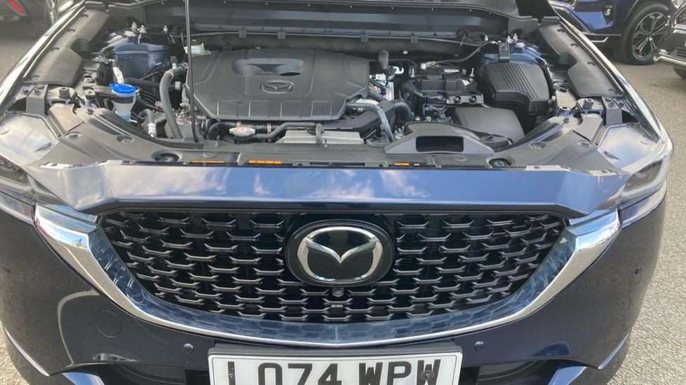 Mazda CX-5 2.5 e-Skyactiv G MHEV Takumi 5dr Auto AWD Petrol Estate - Image 8