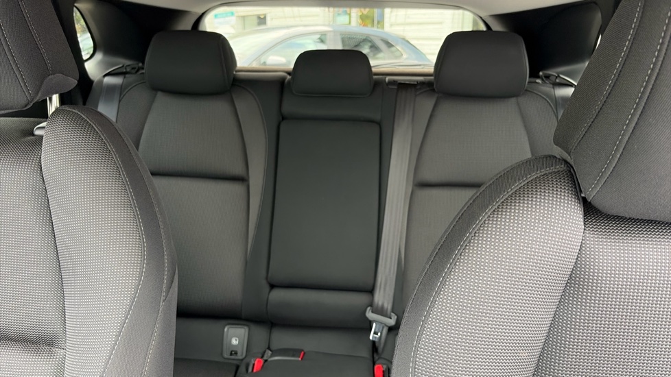 Mazda CX-30 2.5 e-Skyactiv G MHEV [140] Exclusive-Line 5dr Petrol Hatchback - Image 15