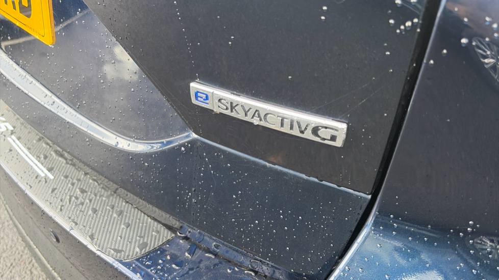 Mazda CX-5 2.0 e-Skyactiv G MHEV Exclusive-Line 5dr Petrol Estate - Image 8