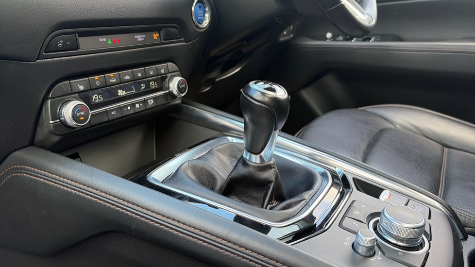 Mazda CX-5 2.0 e-Skyactiv G MHEV Exclusive-Line 5dr Petrol Estate - Image 13