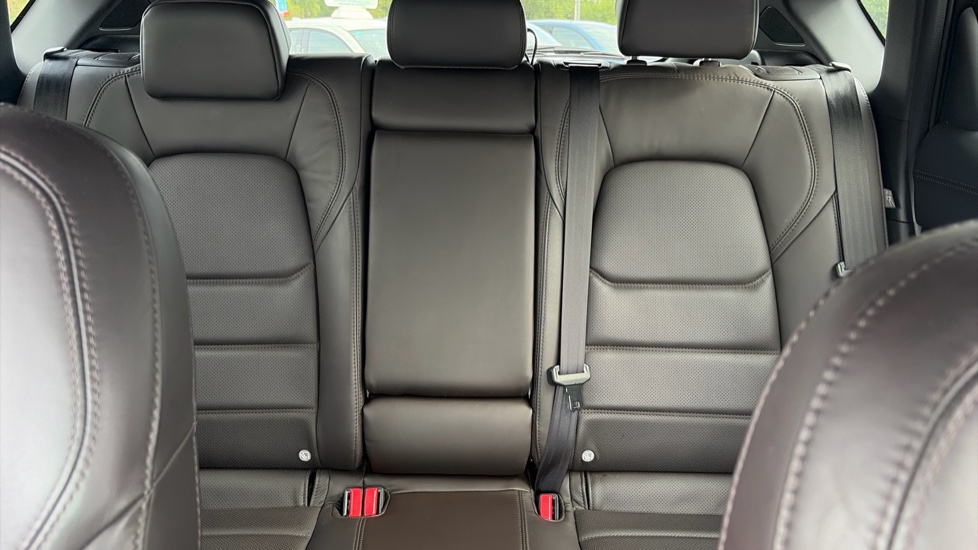 Mazda CX-5 2.0 e-Skyactiv G MHEV Takumi 5dr Petrol Estate - Image 15