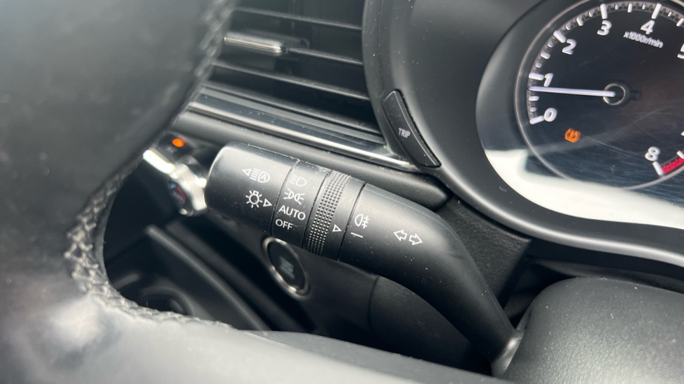 Mazda CX-30 2.0 Skyactiv-X MHEV GT Sport Tech 5dr Petrol Hatchback - Image 40