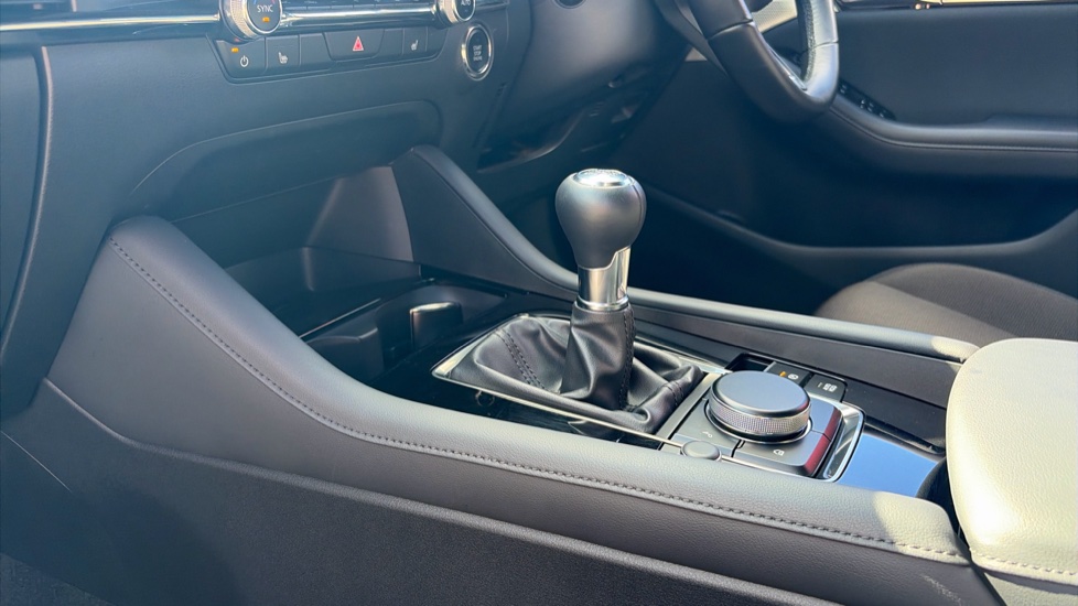 Mazda 3 2.0 e-Skyactiv G MHEV Exclusive-Line 5dr Petrol Hatchback - Image 13