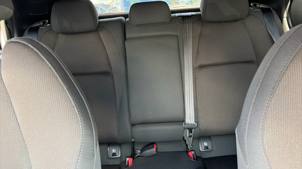 Mazda 3 2.0 e-Skyactiv G MHEV Exclusive-Line 5dr Petrol Hatchback - Image 15