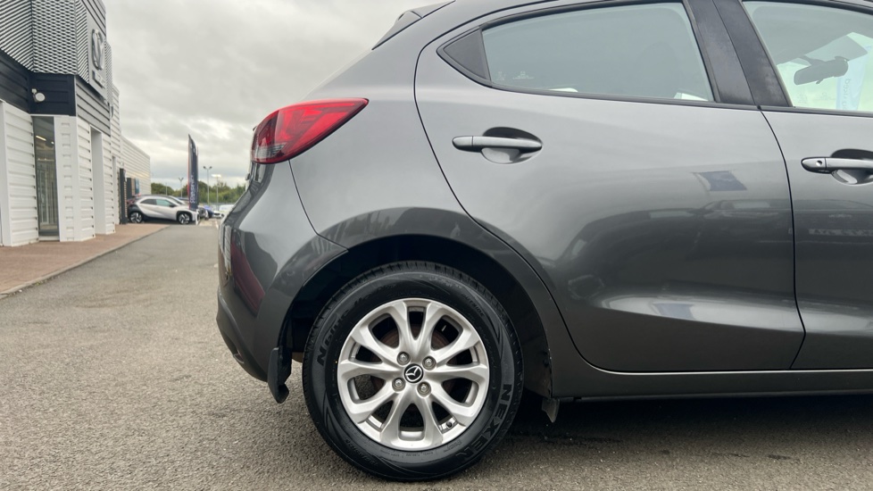 Mazda 2 1.5 75 SE-L+ 5dr Petrol Hatchback - Image 7