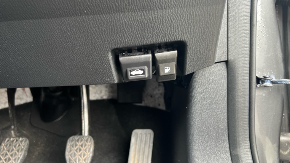 Mazda 2 1.5 75 SE-L+ 5dr Petrol Hatchback - Image 32