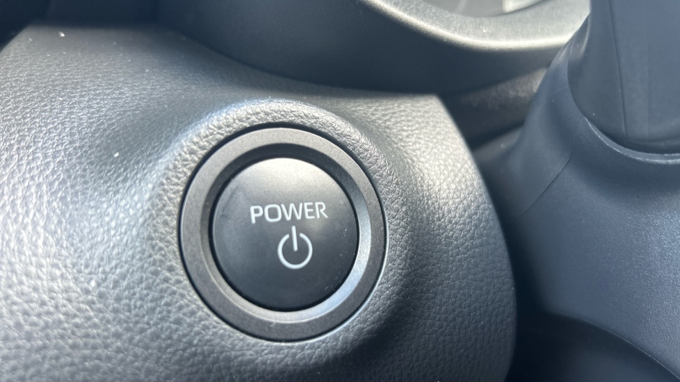 Mazda 2 Hybrid 1.5i Hybrid Exclusive Line 5dr CVT Hybrid Hatchback - Image 34