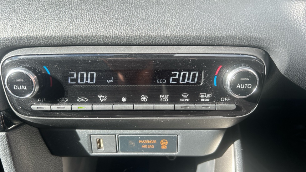 Mazda 2 Hybrid 1.5i Hybrid Select 5dr CVT Hybrid Hatchback - Image 23