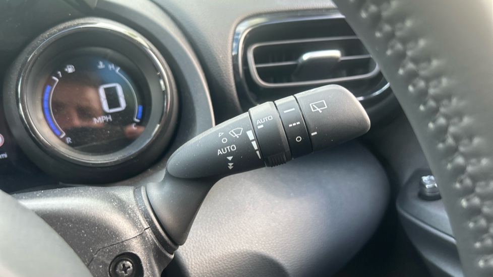 Mazda 2 Hybrid 1.5i Hybrid Select 5dr CVT Hybrid Hatchback - Image 30