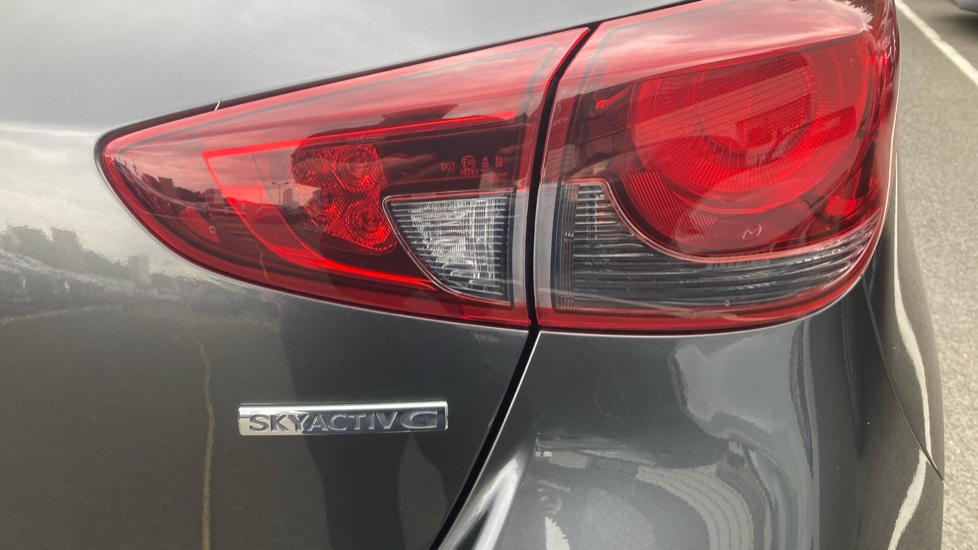 Mazda 2 1.5 Skyactiv G 75 SE-L 5dr Petrol Hatchback - Image 32
