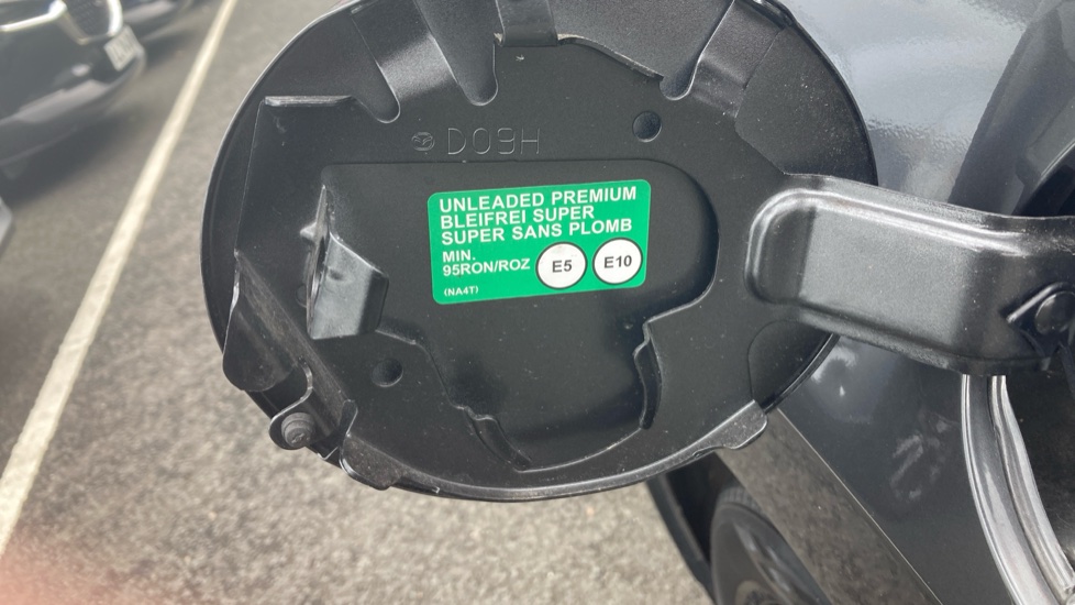Mazda 2 1.5 Skyactiv G 75 SE-L 5dr Petrol Hatchback - Image 36