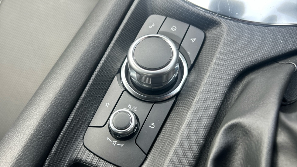 Mazda MX-5 2.0 [184] Exclusive-Line 2dr Petrol Convertible RF - Image 23