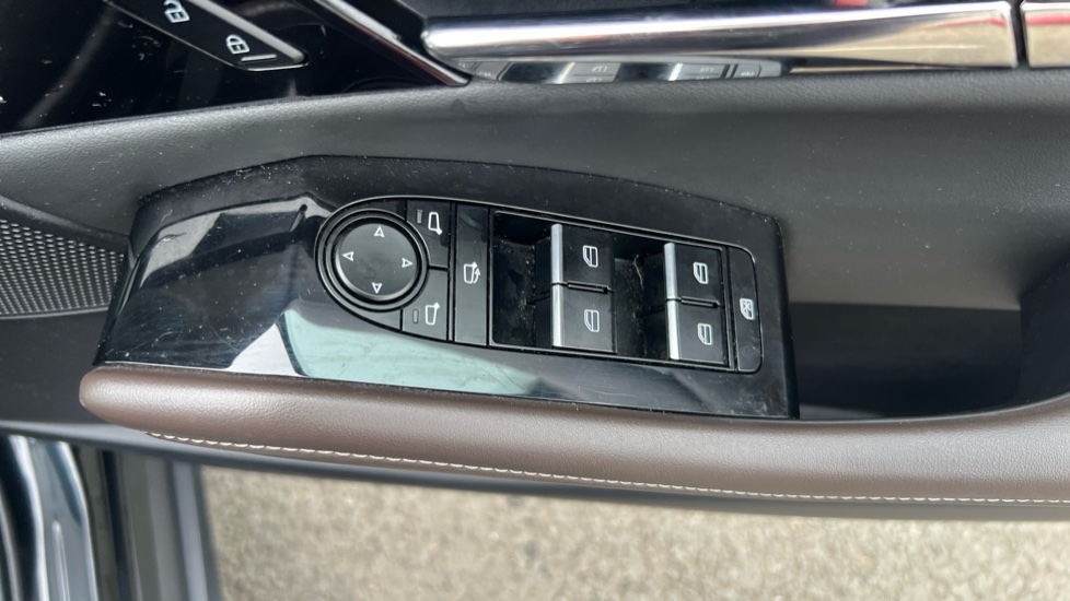 Mazda CX-30 2.0 e-Skyactiv X MHEV GT Sport 5dr Petrol Hatchback - Image 35