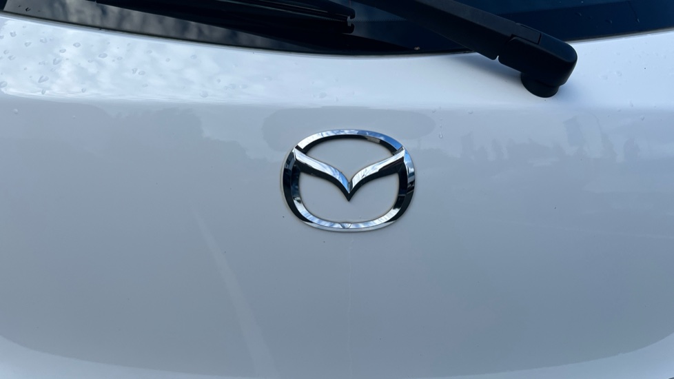 Mazda 2 1.5 e-Skyactiv G MHEV SE-L 5dr Petrol Hatchback - Image 28