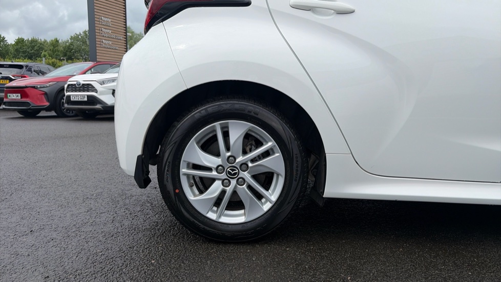 Mazda 2 Hybrid 1.5i Hybrid Agile 5dr CVT Hybrid Hatchback - Image 7