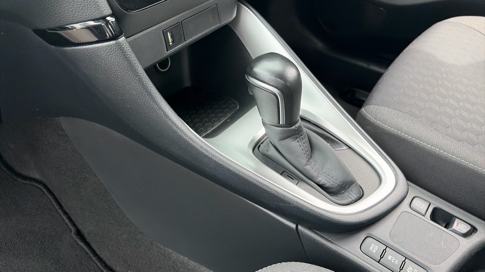Mazda 2 Hybrid 1.5i Hybrid Agile 5dr CVT Hybrid Hatchback - Image 13
