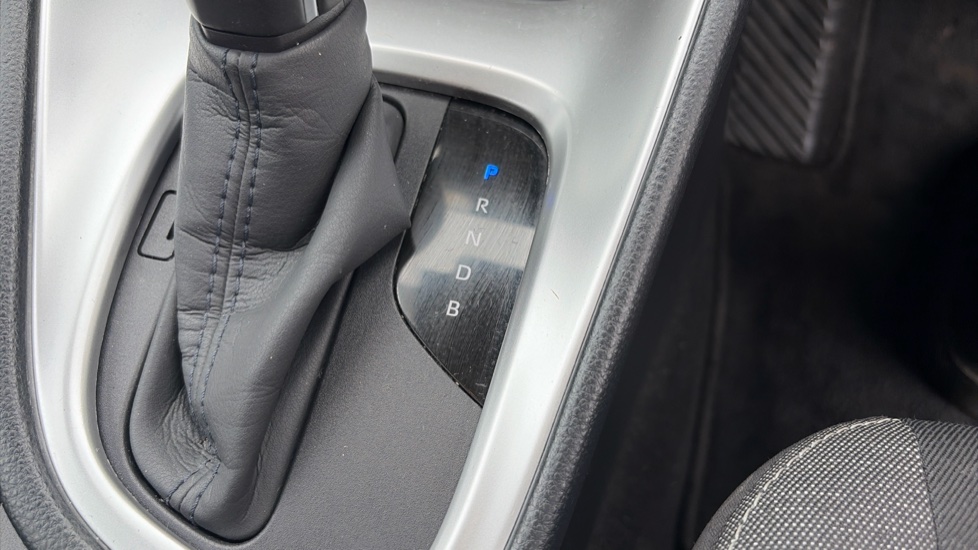 Mazda 2 Hybrid 1.5i Hybrid Agile 5dr CVT Hybrid Hatchback - Image 28