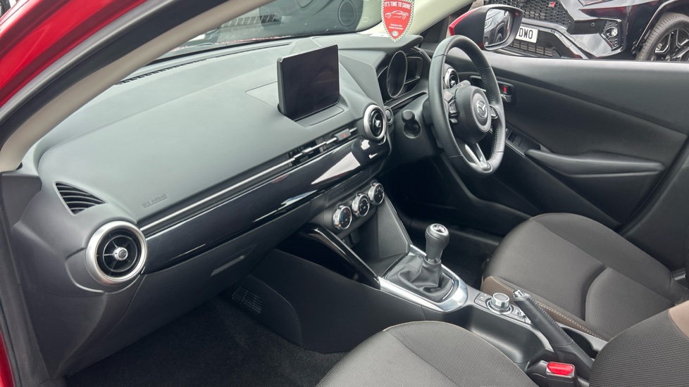 Mazda 2 1.5 Skyactiv G 75 SE-L 5dr Petrol Hatchback - Image 9