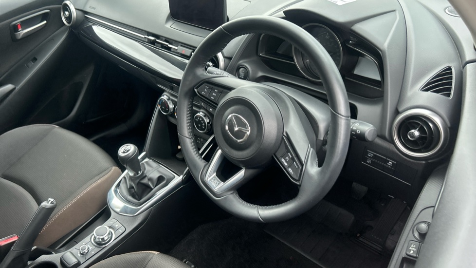 Mazda 2 1.5 Skyactiv G 75 SE-L 5dr Petrol Hatchback - Image 11
