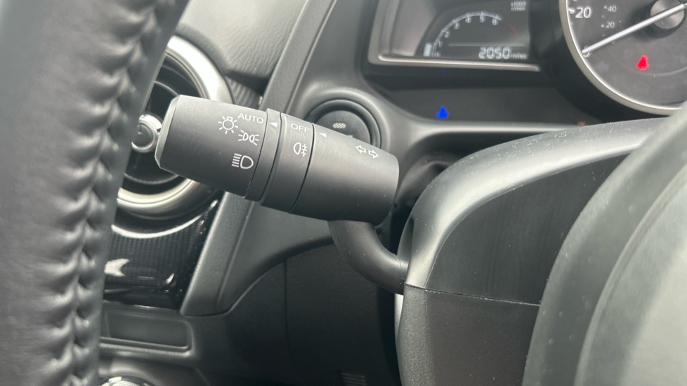 Mazda 2 1.5 Skyactiv G 75 SE-L 5dr Petrol Hatchback - Image 32