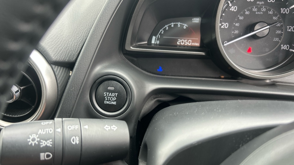 Mazda 2 1.5 Skyactiv G 75 SE-L 5dr Petrol Hatchback - Image 35