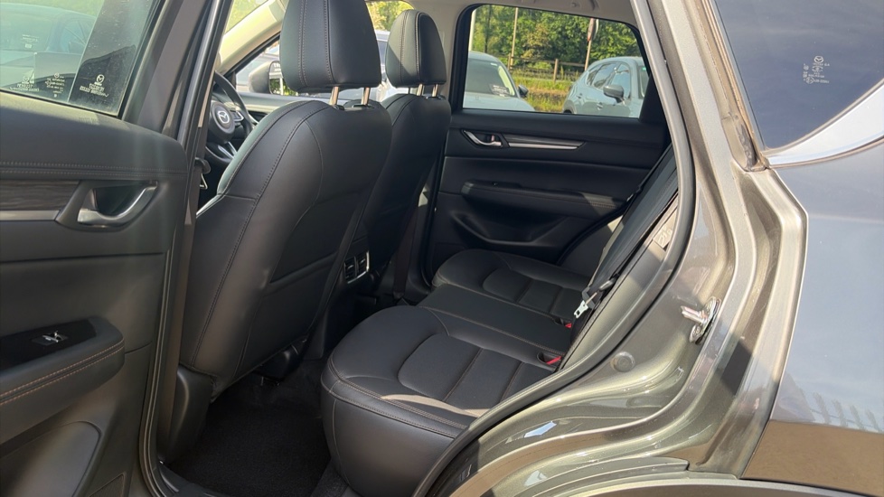 Mazda CX-5 2.0 e-Skyactiv G MHEV Exclusive-Line 5dr Auto Petrol Estate - Image 16