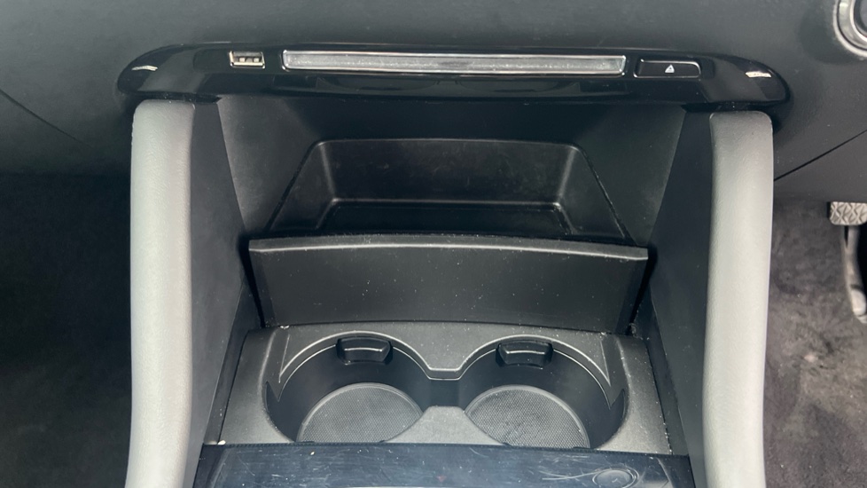 Mazda 3 2.0 Skyactiv G MHEV Sport Lux 5dr Petrol Hatchback - Image 43