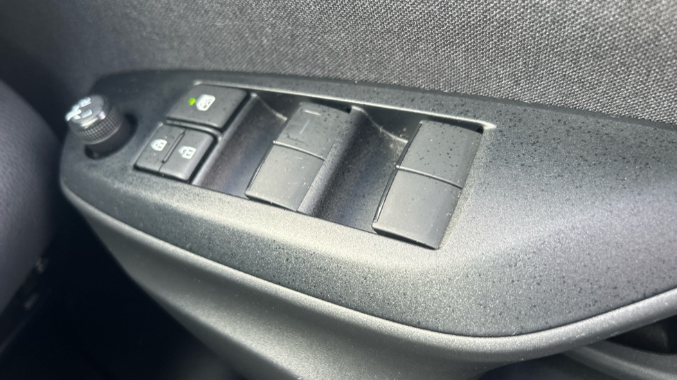 Mazda 2 Hybrid 1.5i Hybrid Agile 5dr CVT Hybrid Hatchback - Image 21