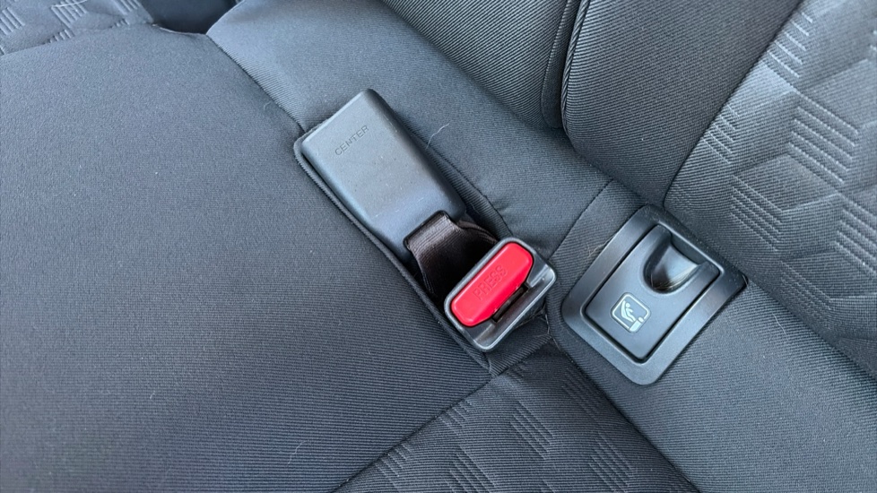 Mazda 2 Hybrid 1.5i Hybrid Exclusive Line 5dr CVT Hybrid Hatchback - Image 17