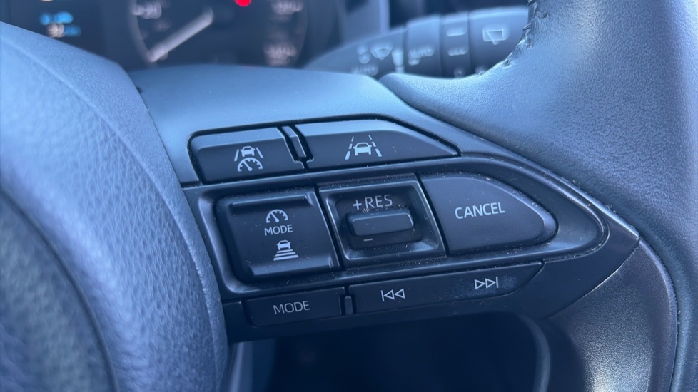 Mazda 2 Hybrid 1.5i Hybrid Exclusive Line 5dr CVT Hybrid Hatchback - Image 23